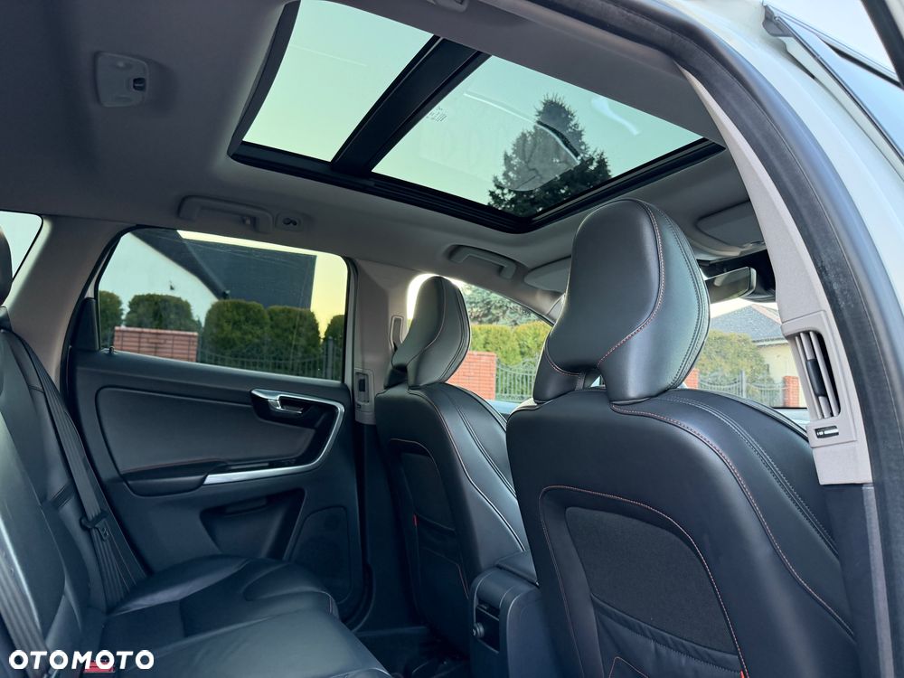 Volvo XC 60 D3 Ocean Race - 29