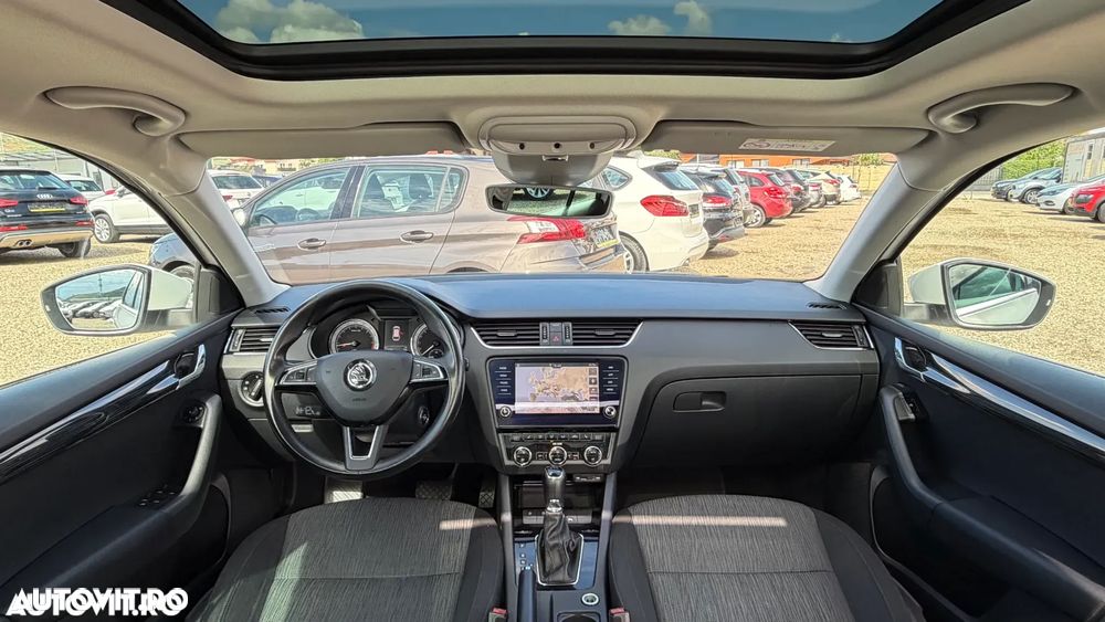 Skoda Octavia 1.6 TDI DSG Premium Edition - 13