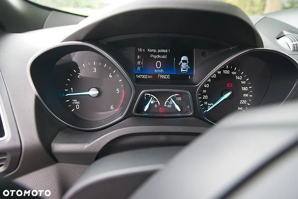 Ford Kuga 2.0 TDCi AWD ST-Line - 23