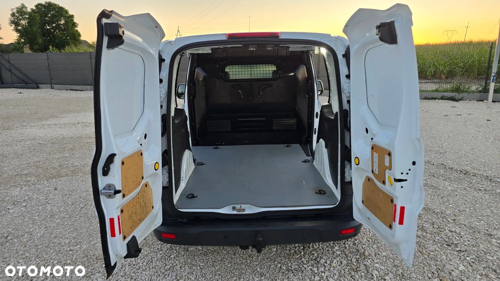 Ford Transit Connect - 10