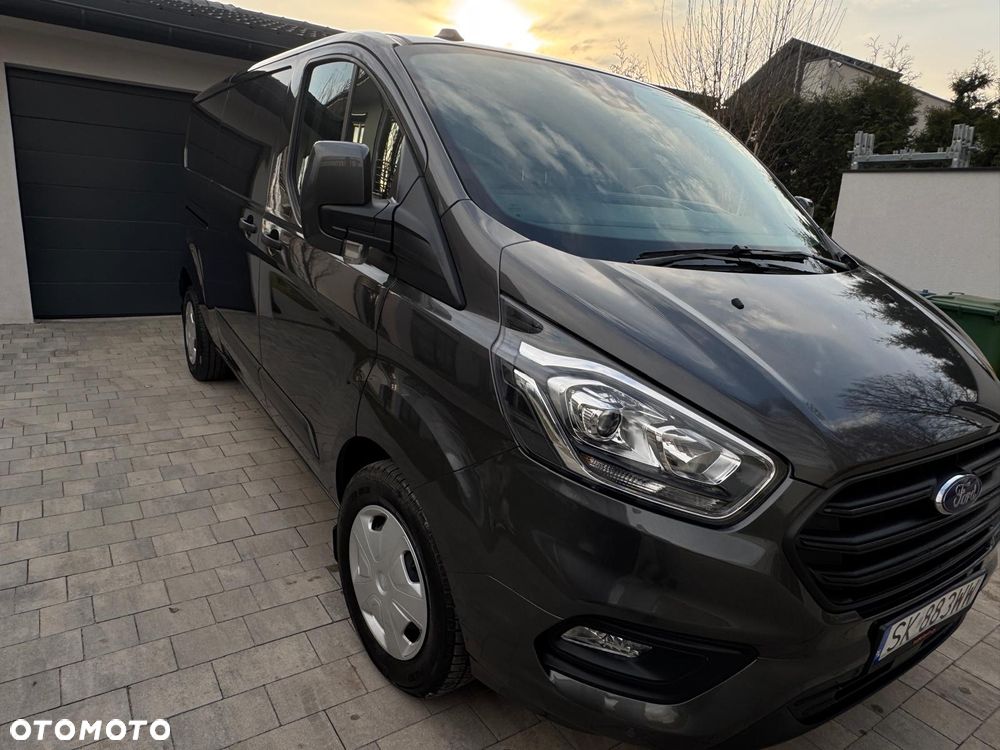 Ford TRANSIT CUSTOM - 8