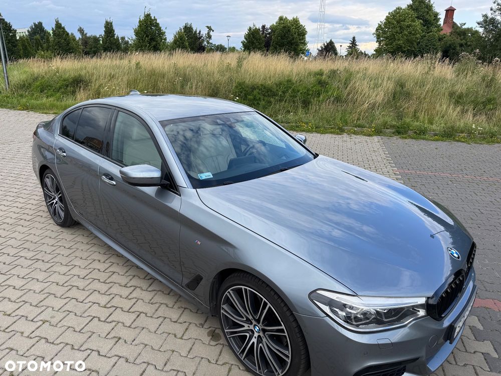 BMW Seria 5 530i xDrive M Sport sport - 19