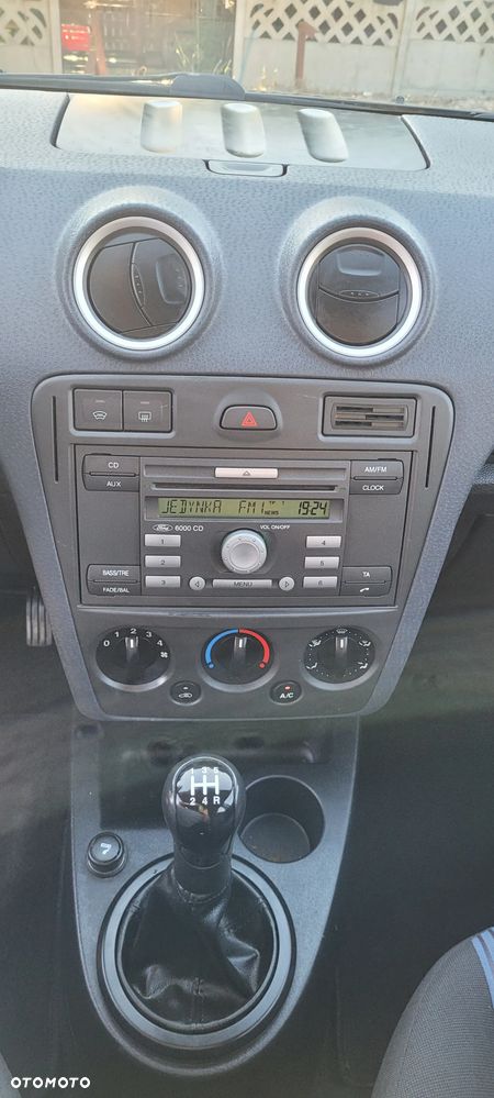 Ford Fusion 1.4 Fun - 15