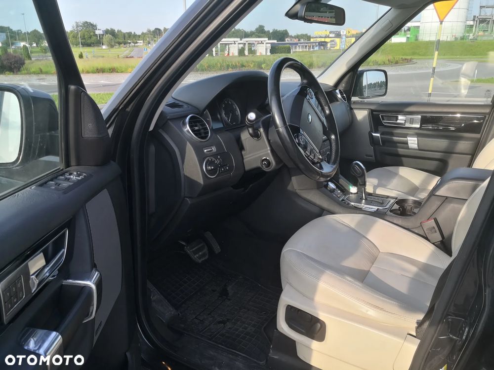Land Rover Discovery IV 5.0 V8 HSE - 11
