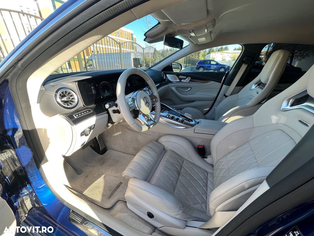 Mercedes-Benz AMG GT 4-door Coupe 63 S 4Matic Speedshift MCT 9G - 13