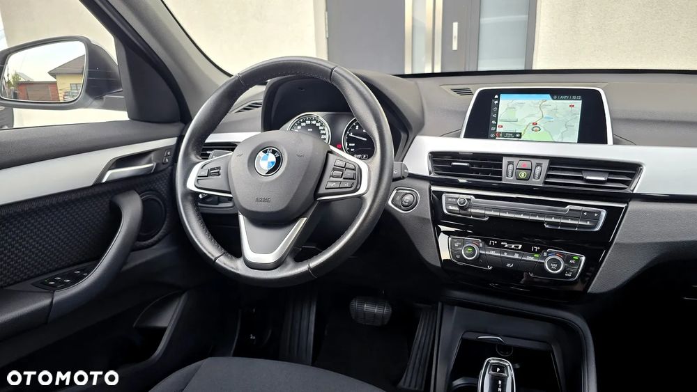 BMW X1 sDrive18i Business Edition - 23