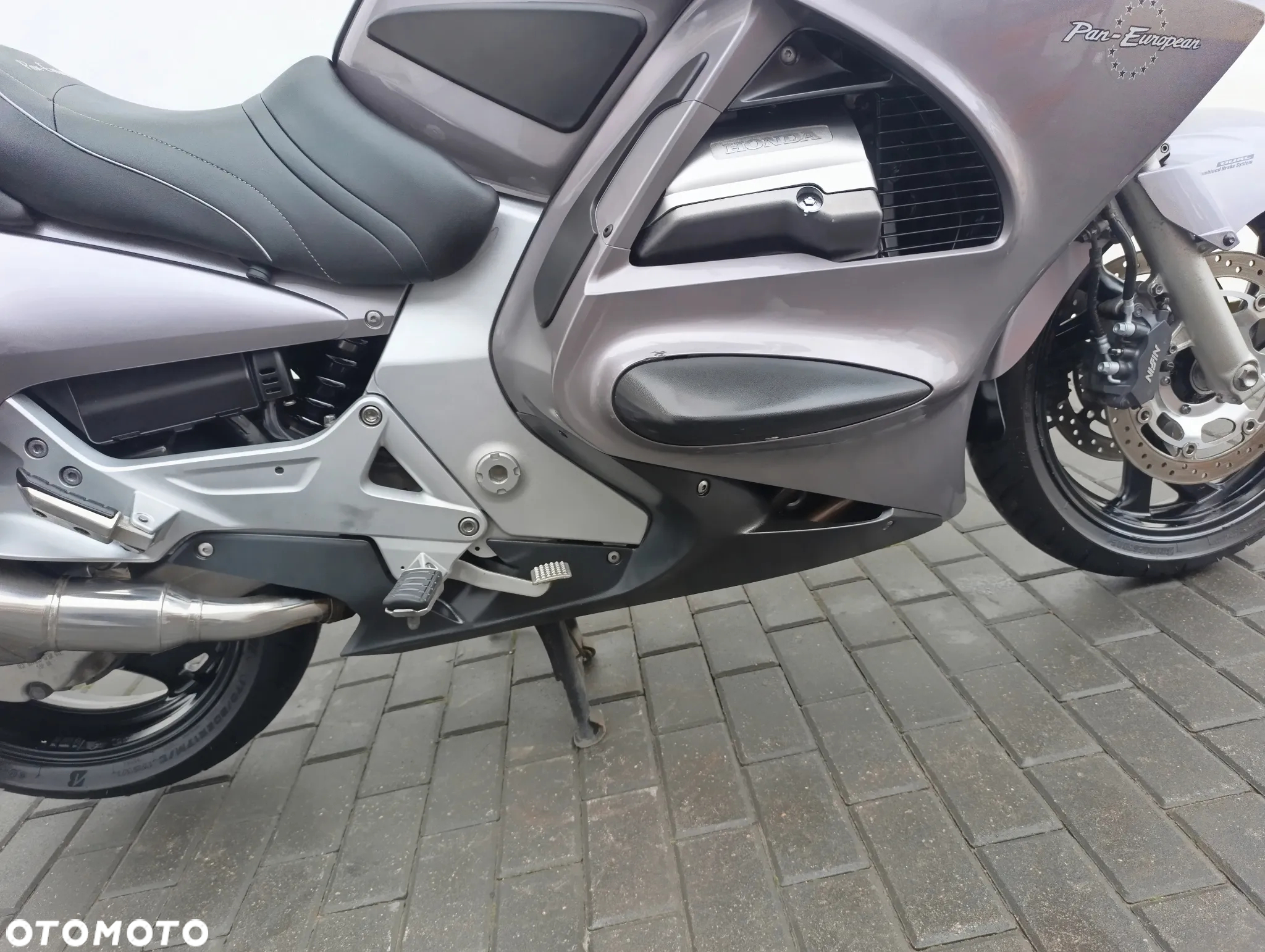 Honda ST - 33