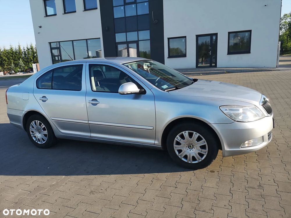 Skoda Octavia 1.4 TSI Ambiente - 14
