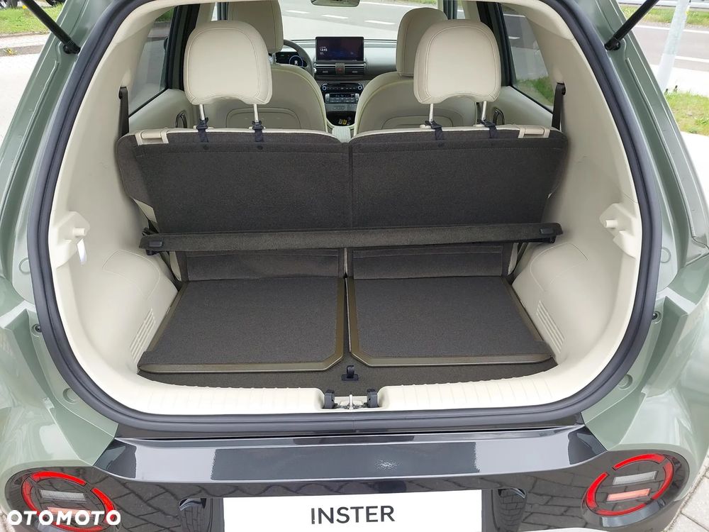 Hyundai Inster 49kWh Smart - 17