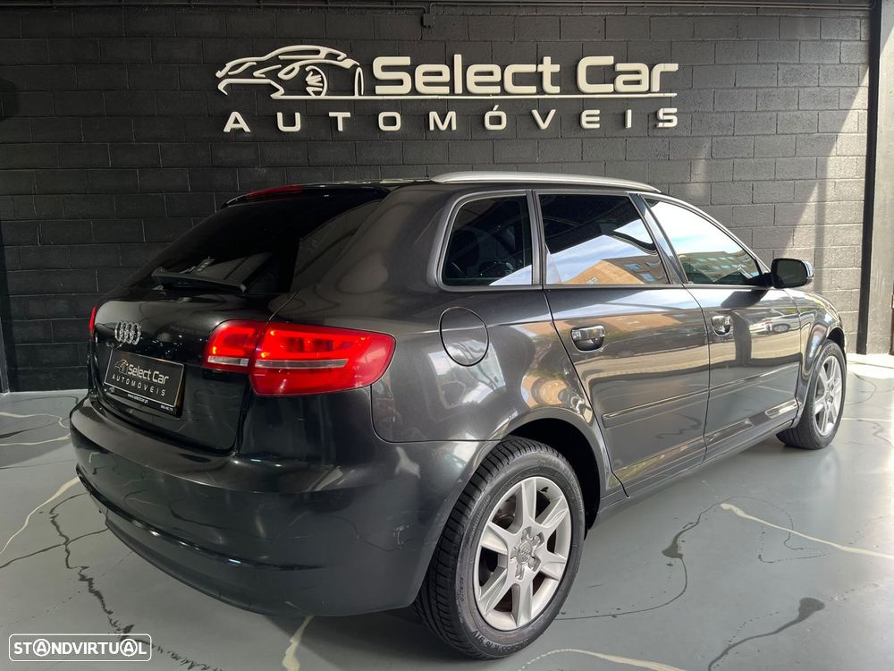 Audi A3 Sportback 1.6 TDI Attraction - 7