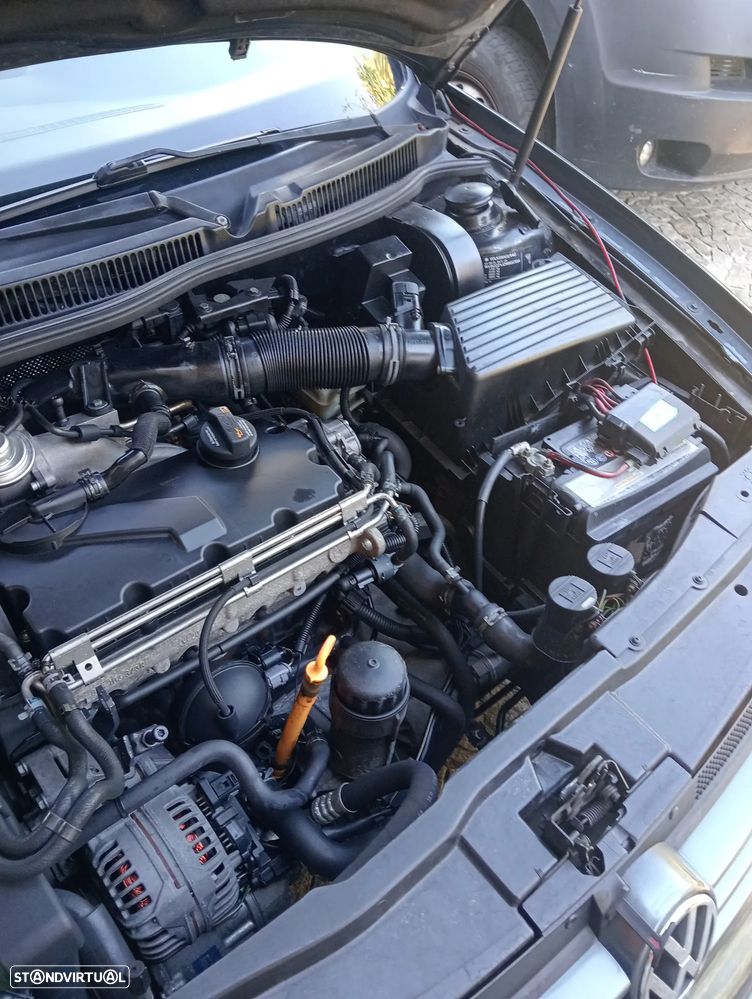 VW Golf 1.9 TDi Highline - 13