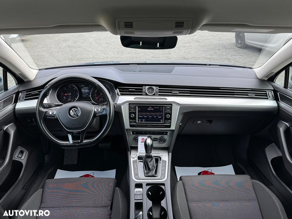 Volkswagen Passat 2.0 TDI SCR DSG Business - 18