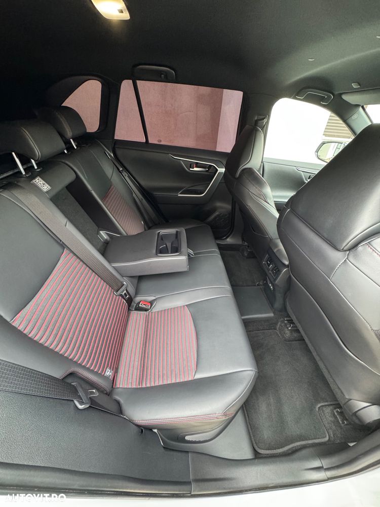 Toyota RAV4 - 20