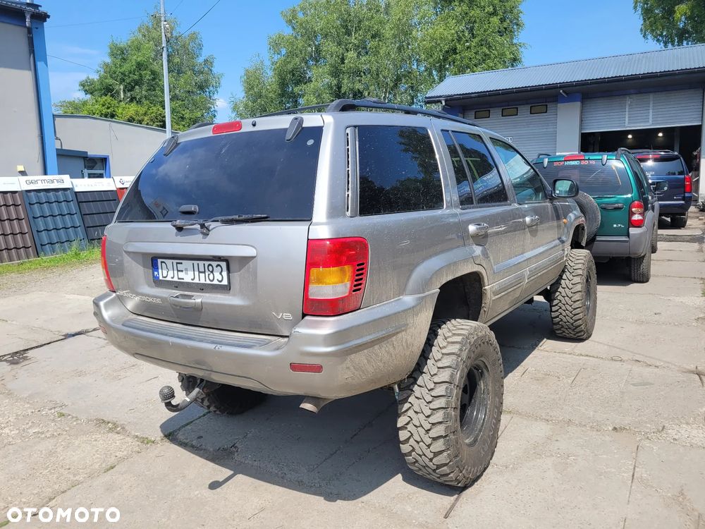 Jeep Grand Cherokee - 4