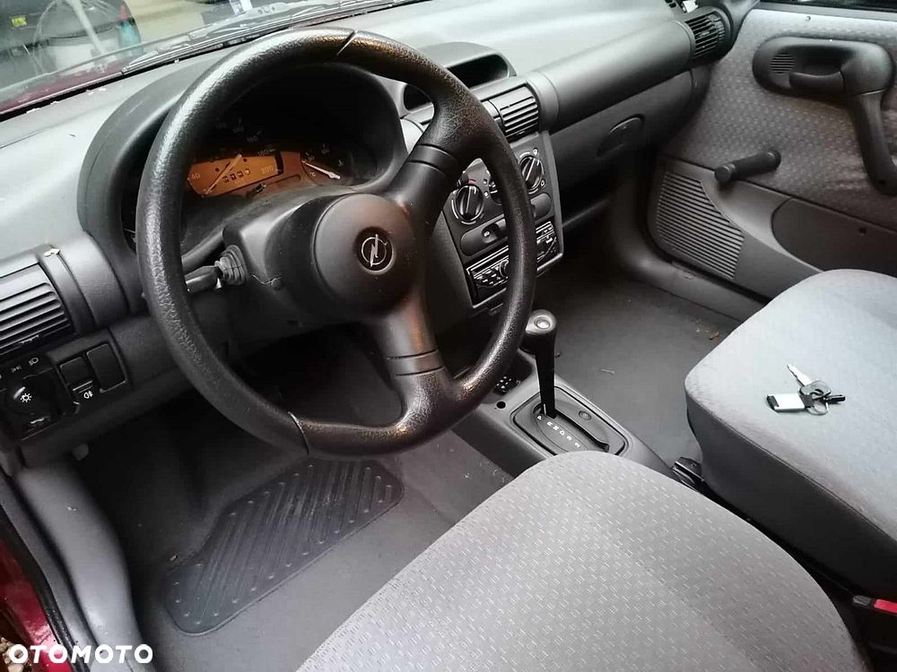 Opel Corsa - 3
