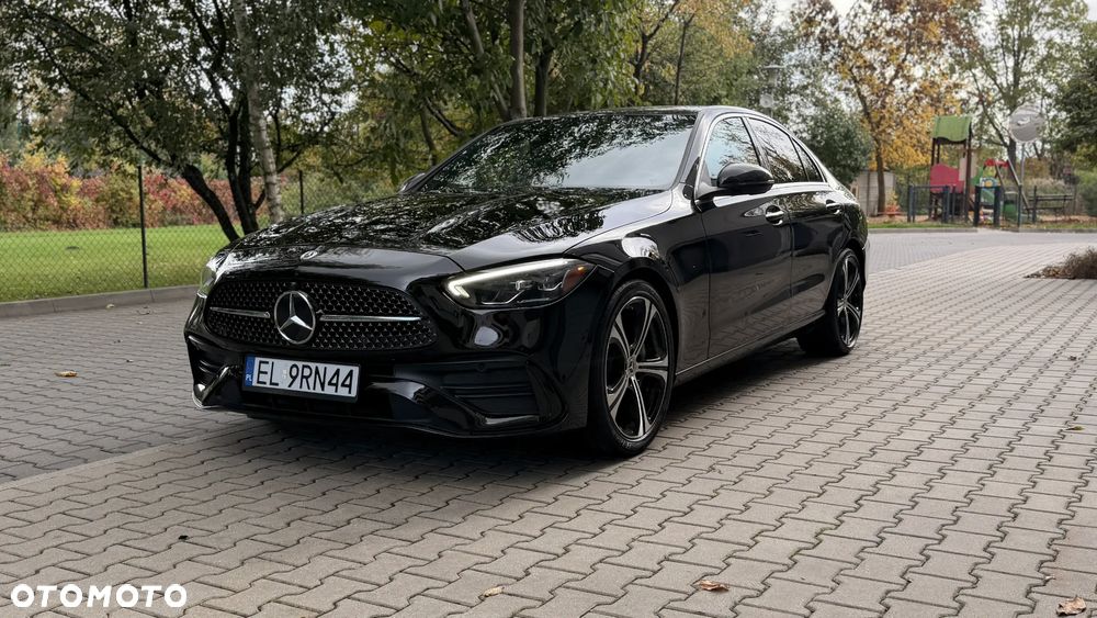 Mercedes-Benz C-Class 2023 photo 2