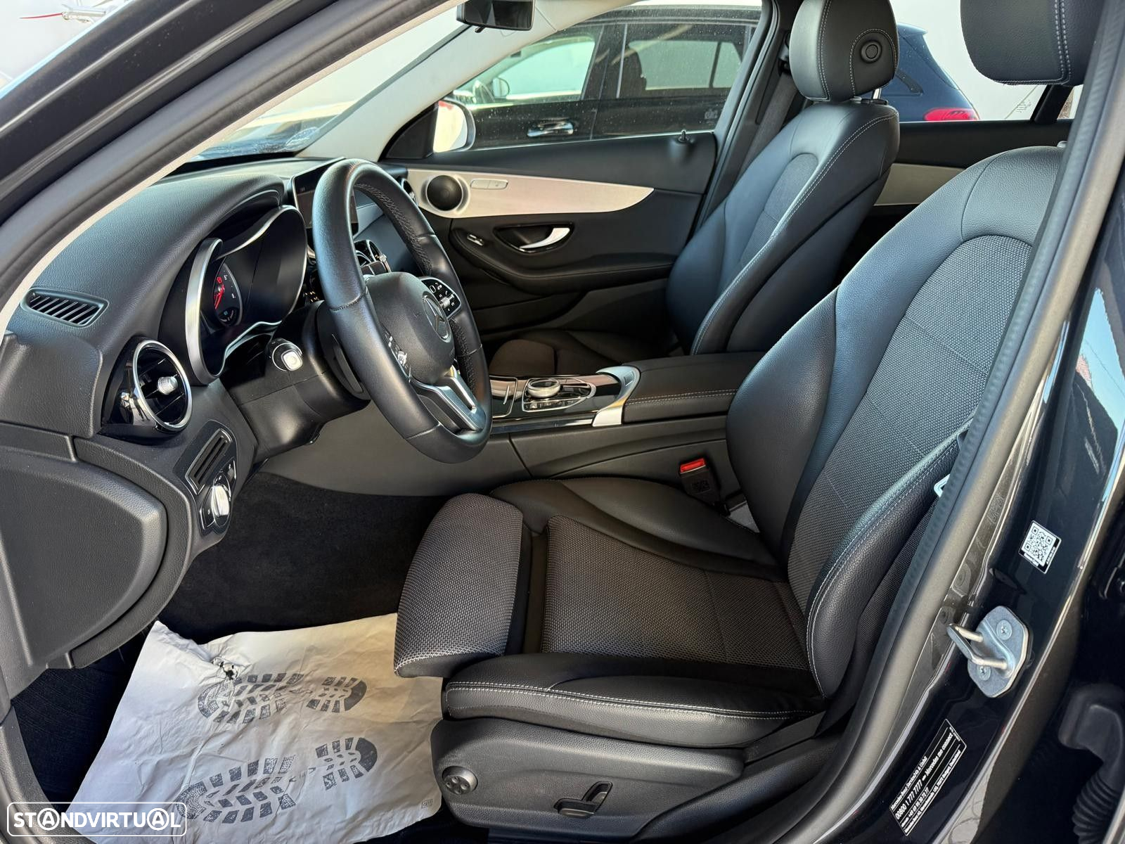 Mercedes-Benz C 300 e Avantgarde - 14