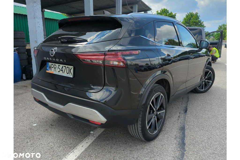 Nissan Qashqai - 2