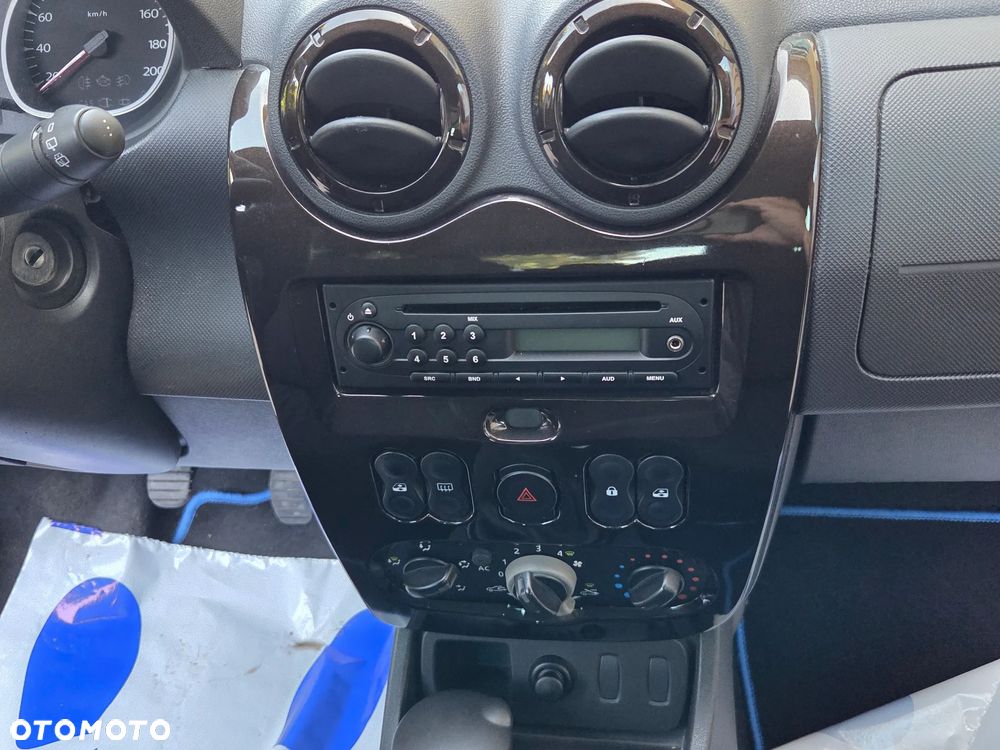 Dacia Duster 1.6 16V 4x2 Laureate - 30