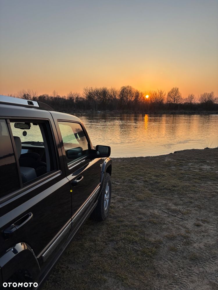 Jeep Commander 3.0 CRD Limited - 34
