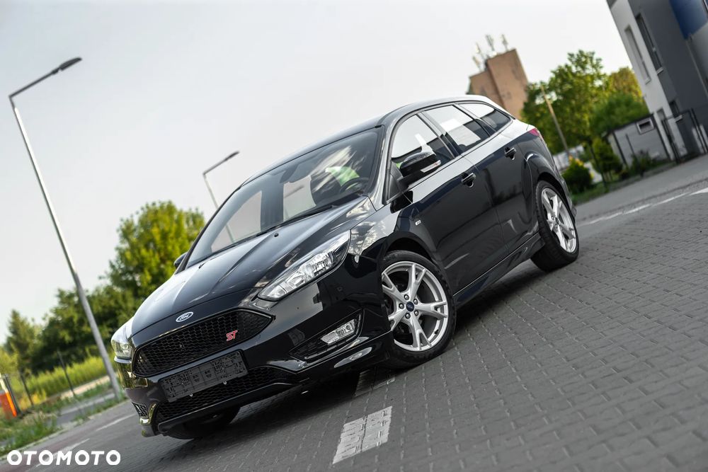 Ford Focus - 4