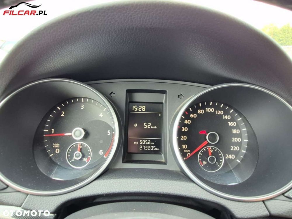 Volkswagen Golf - 11