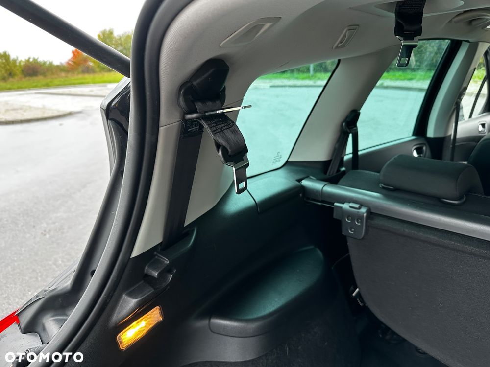 Peugeot 308 SW 155 THP Active - 15