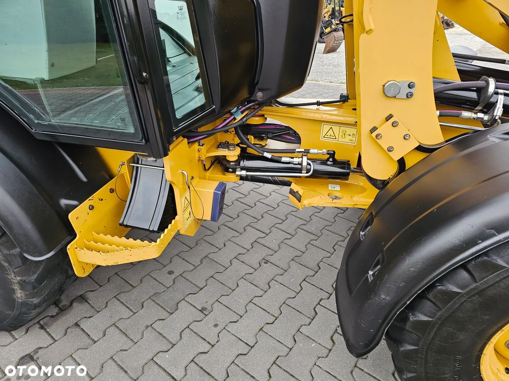 Caterpillar 906 M - 15