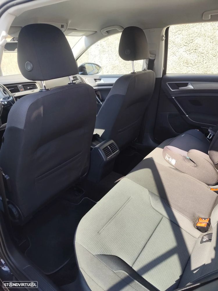 VW Golf Variant 1.6 TDi Confortline - 7