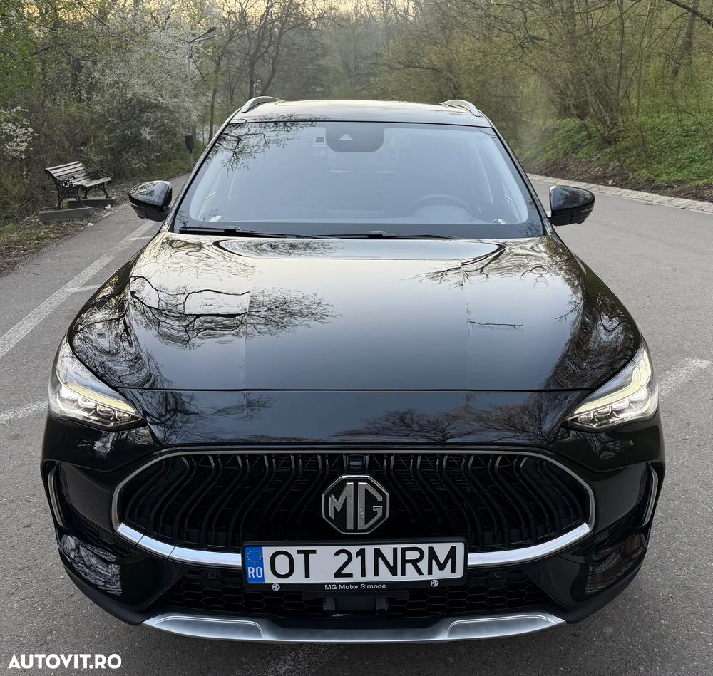 MG HS 1.5 T-GDi 7DCT Exclusive - 3