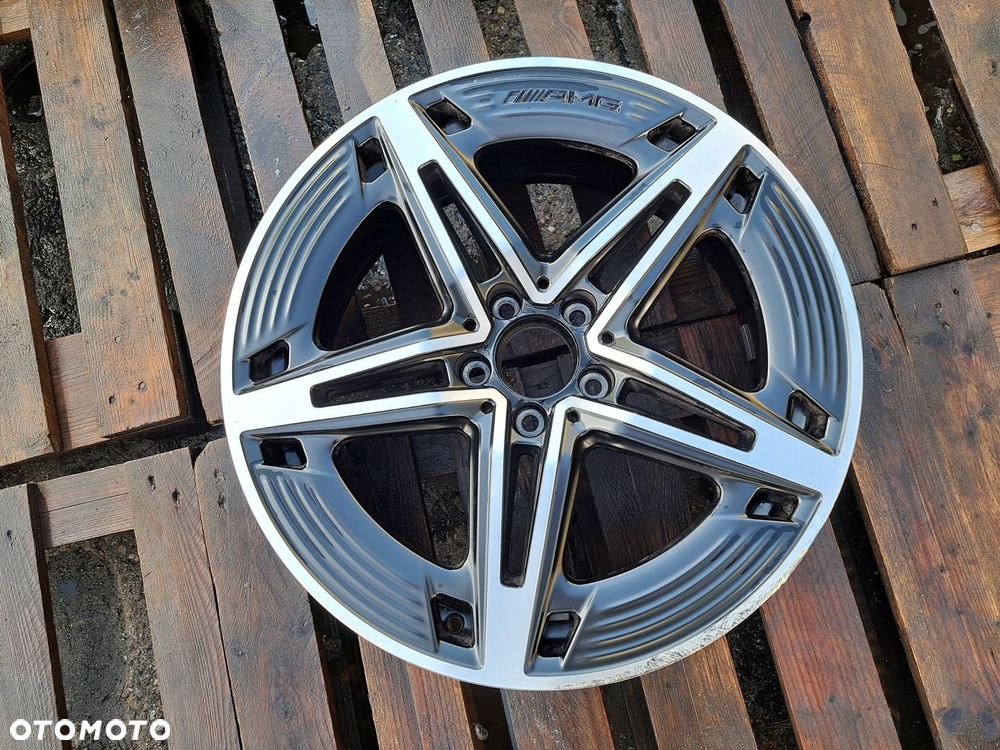 Oryg. Mercedes A-Klasa CLA 45 AMG 8j 19 et40 A177 W177 177 A1774014400 4857 - 1