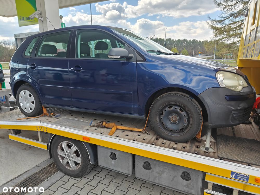 Volkswagen Polo 1.2 Comfortline - 1