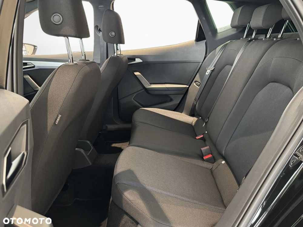 Seat Arona - 12