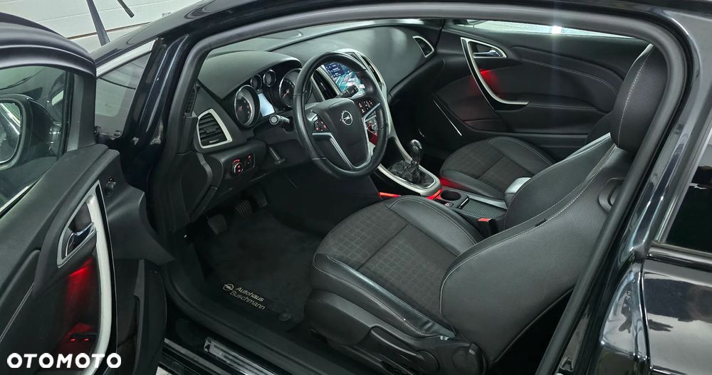 Opel Astra 1.4 Turbo - 5