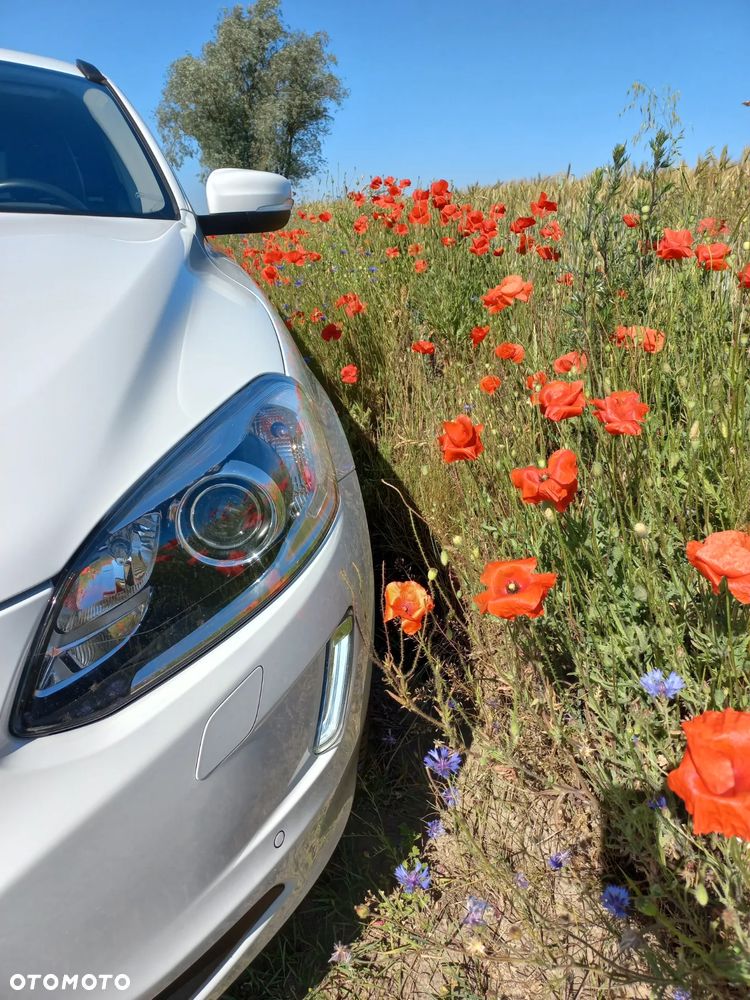 Volvo XC 60 D4 Momentum - 4