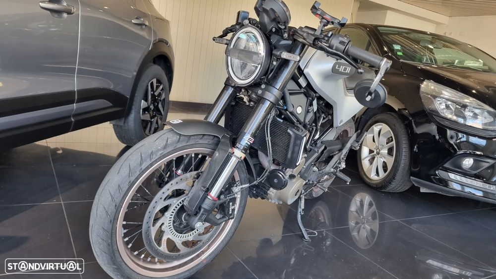 Husqvarna Vitpilen 401 - 2