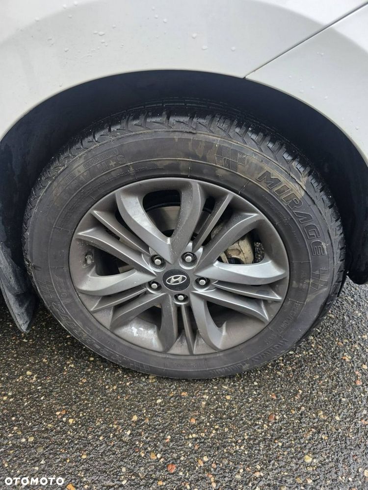 Hyundai ix35 2.0 CRDi Premium 2WD - 35