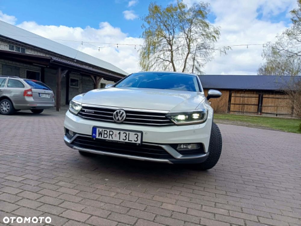 Volkswagen Passat Alltrack 2.0 TDI SCR 4Mot DSG - 2