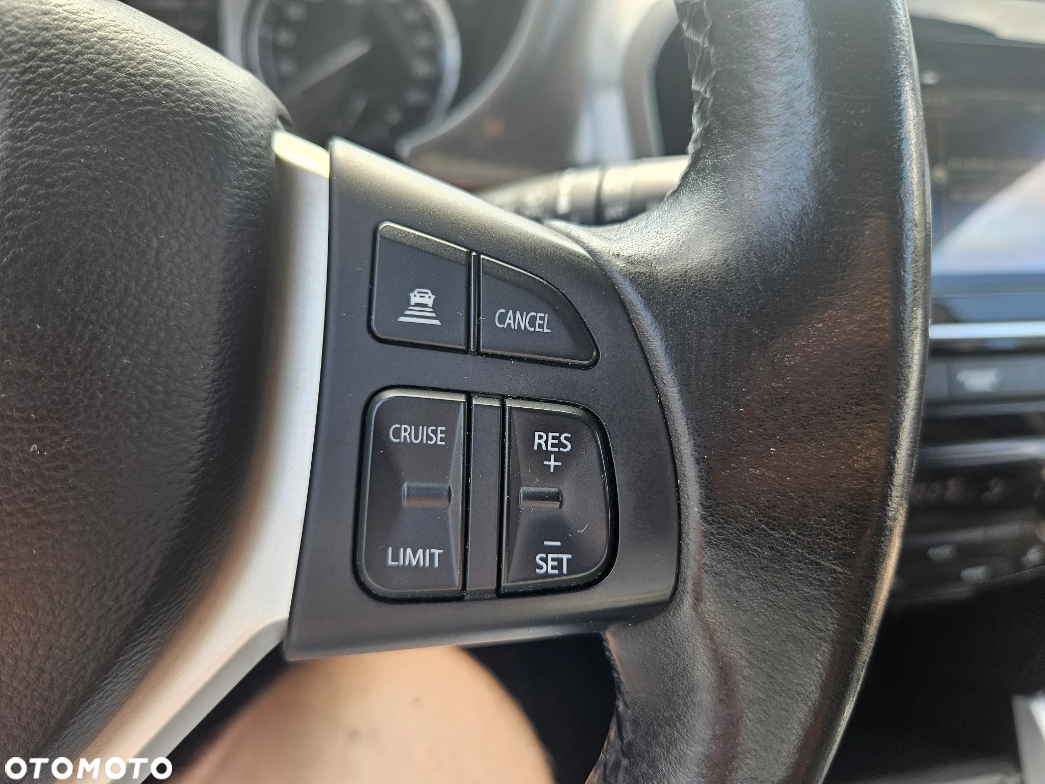 Suzuki Vitara 1.6 DDiS (4x4) Allgrip Comfort+ - 25