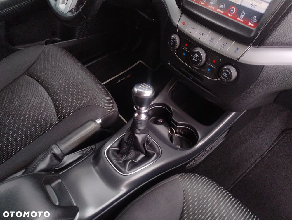 Fiat Freemont 2.0 Multijet 16V DPF Urban - 17
