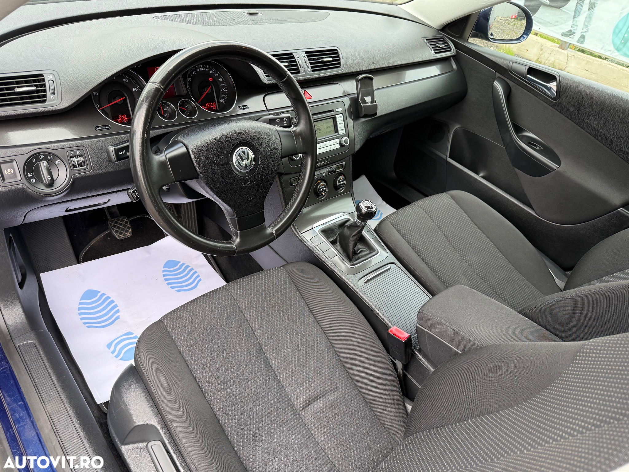 Volkswagen Passat Variant 1.6 FSI Comfortline - 27