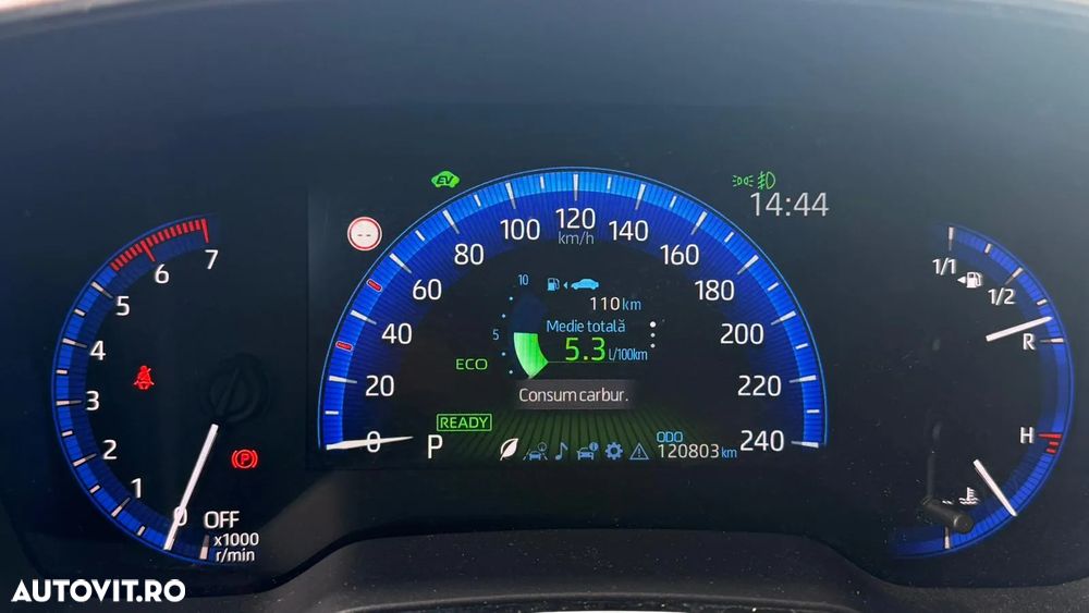 Toyota Corolla Sedan 1.8 HSD Dynamic Plus - 24