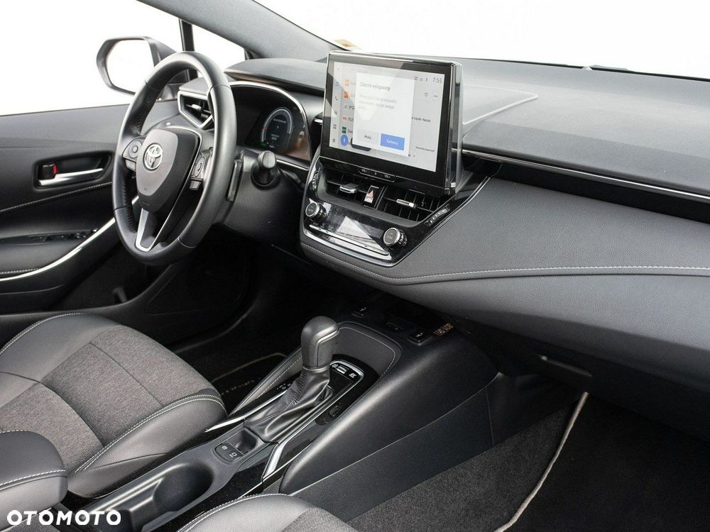 Toyota Corolla - 30