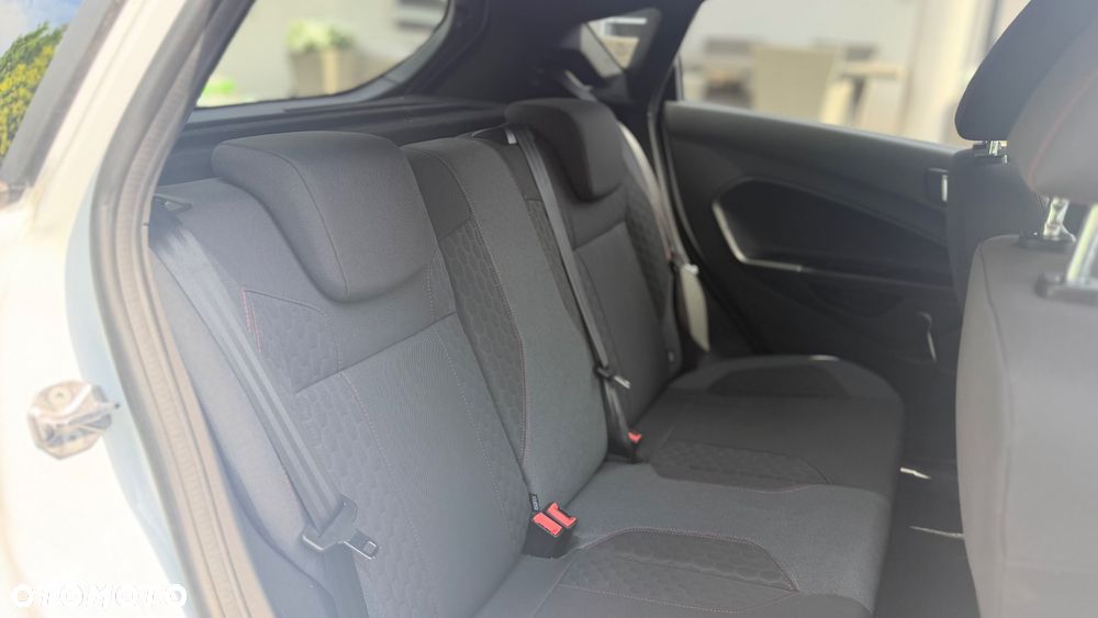 Ford Fiesta 1.0 EcoBoost S&S ST-LINE - 19