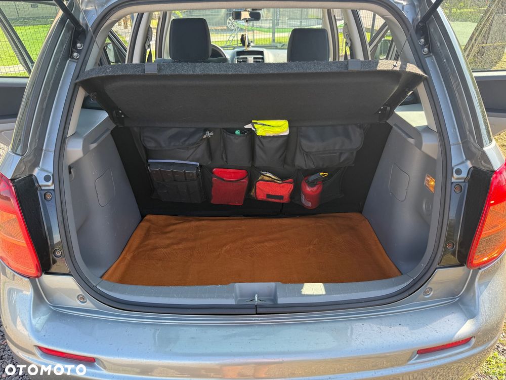 Suzuki SX4 1.6 VVT 4x4 Comfort - 9