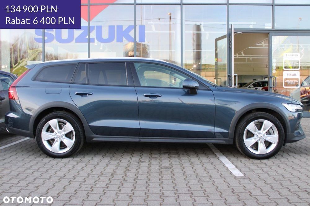 Volvo V60 Cross Country - 4