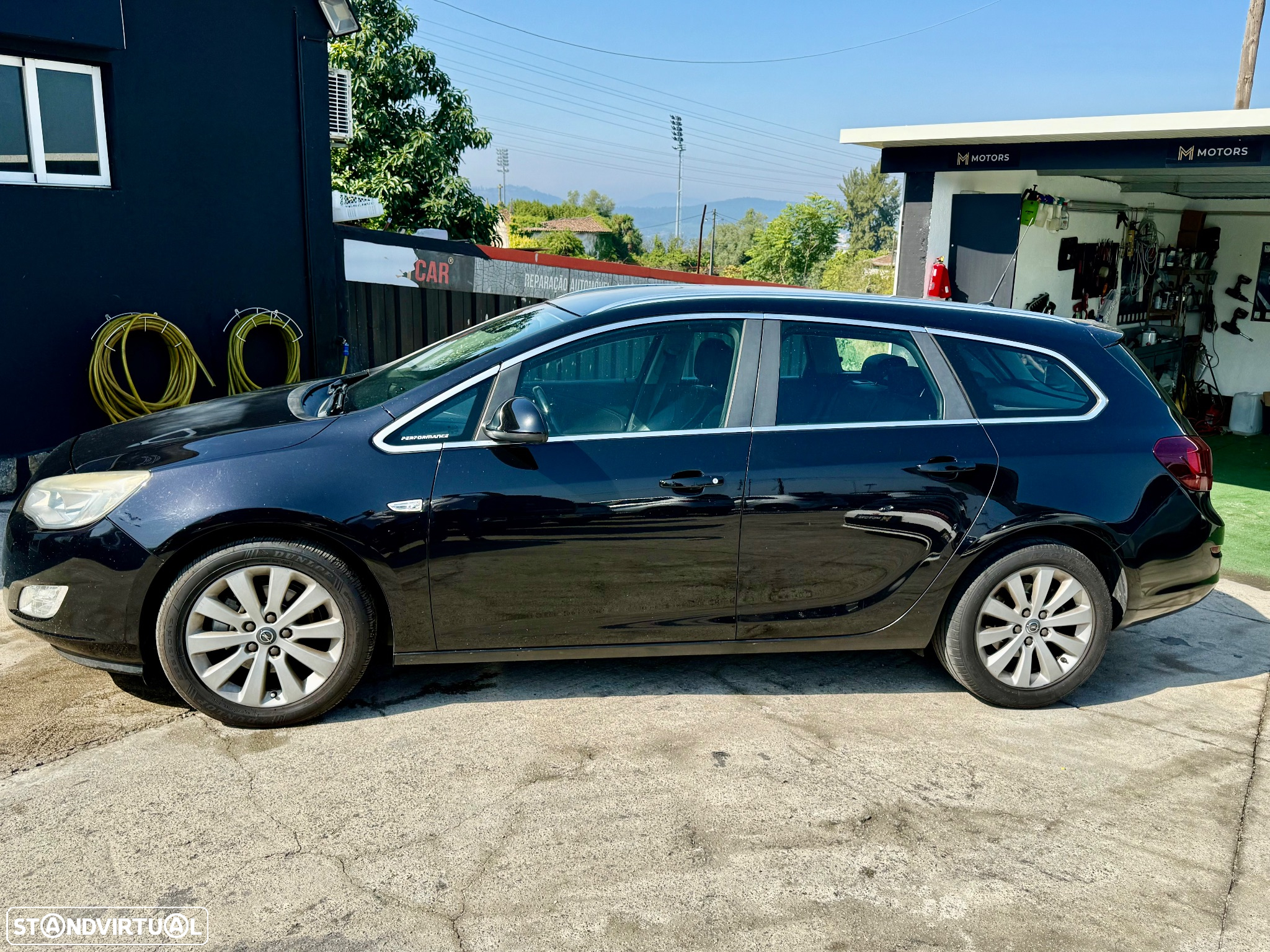Opel Astra Sports Tourer 1.3 CDTi Executive S/S - 33