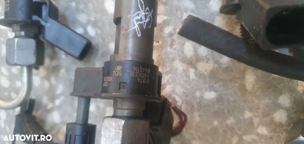 Injector injectoare BMW 7797877 motorizare N47 177 cai - 2