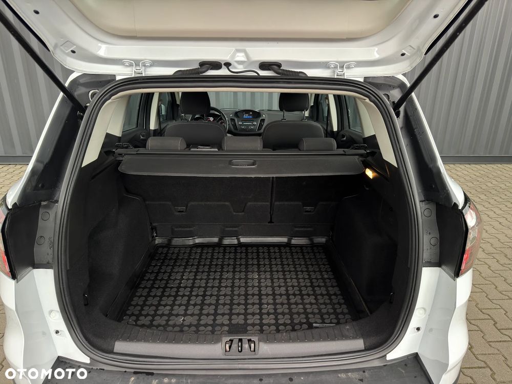 Ford Kuga 1.5 EcoBoost FWD Trend - 35