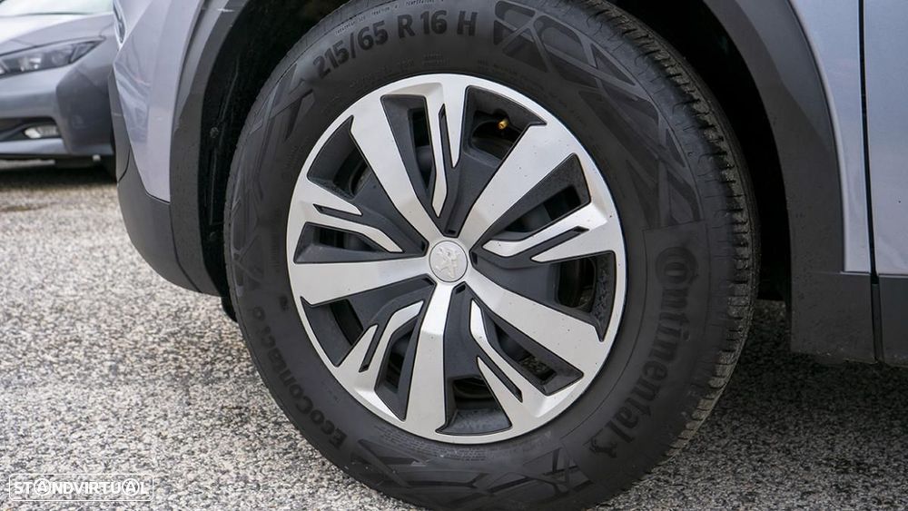 Peugeot e-2008 50 kWh Active Pack - 6